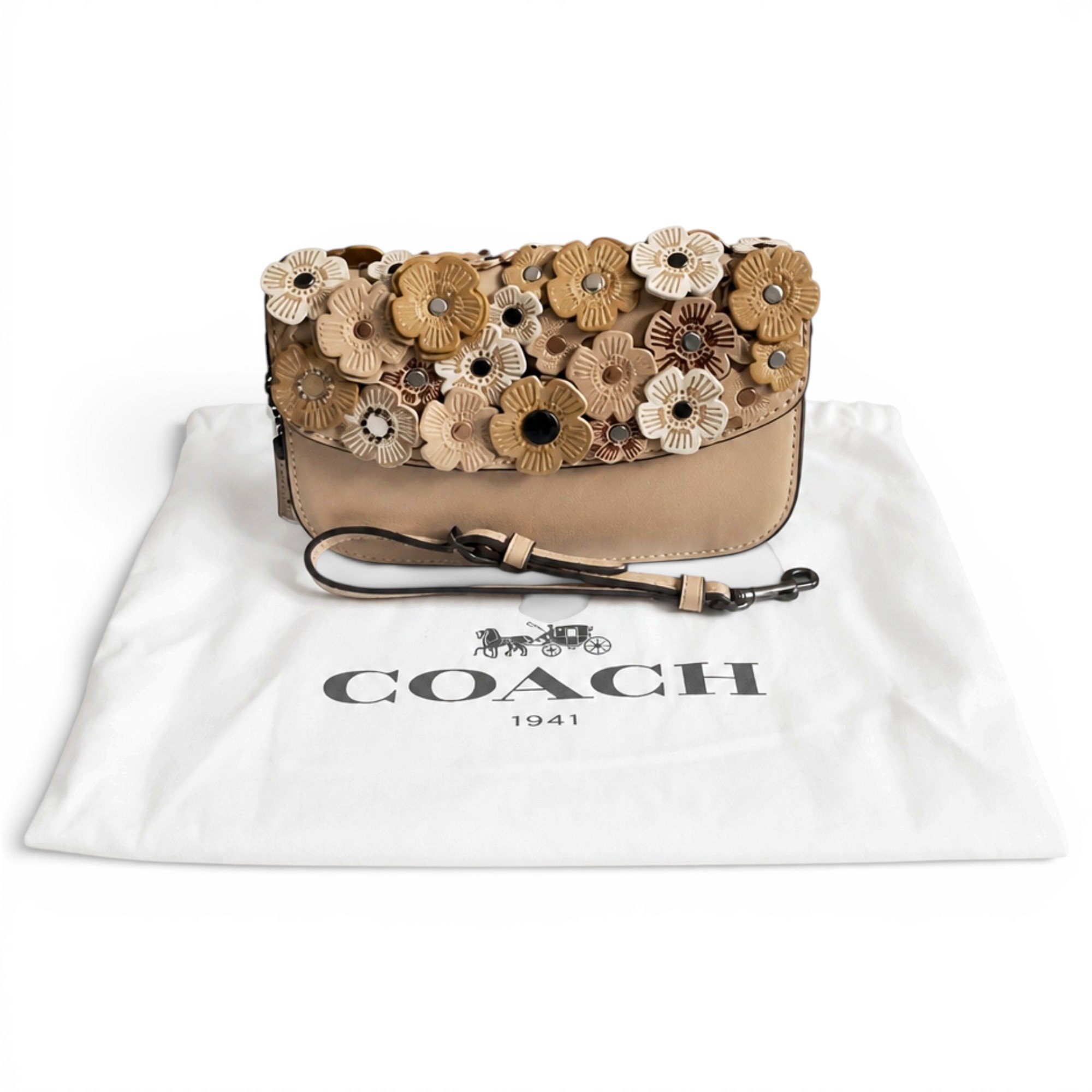 Leather clutch bag
