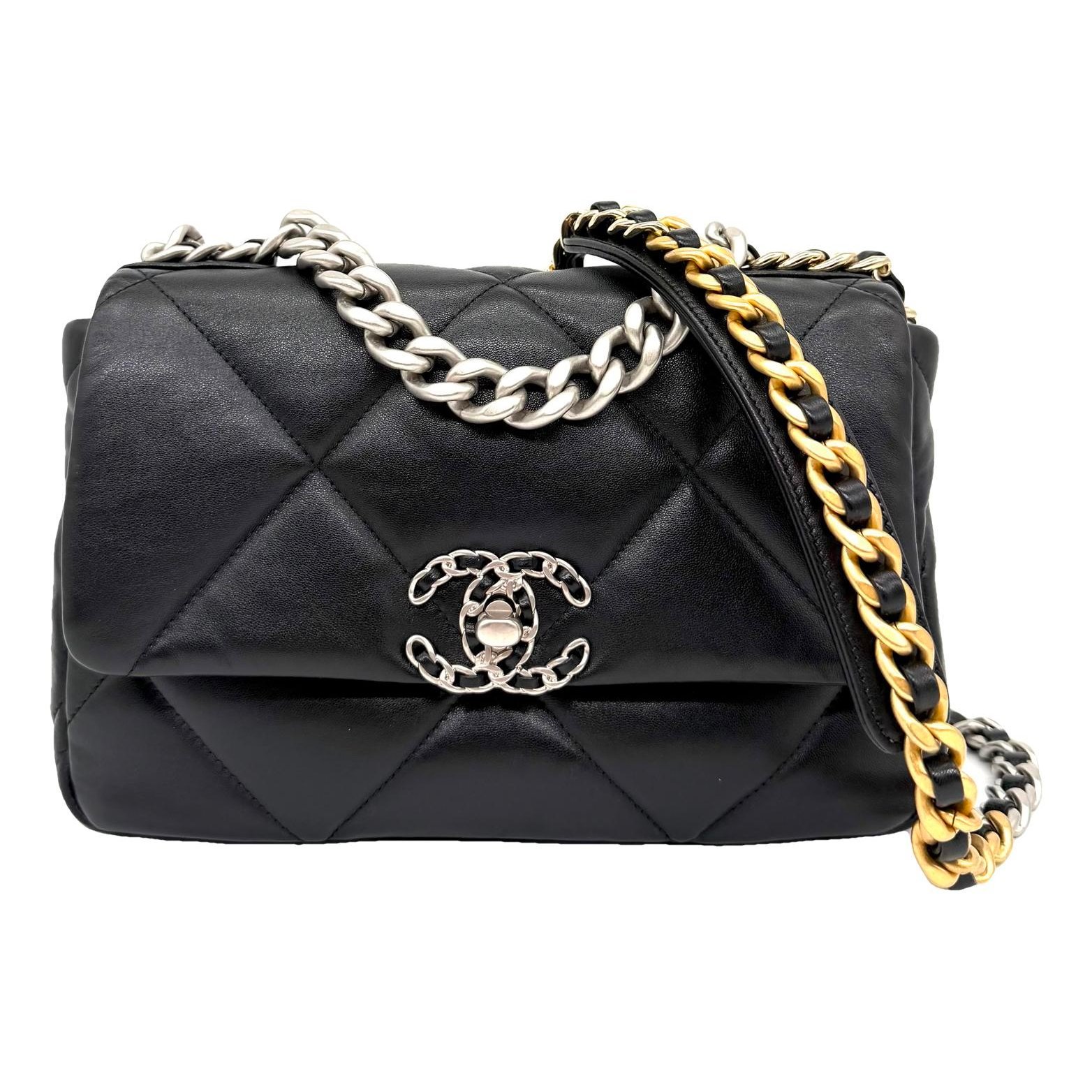 Chanel 19 leather handbag
