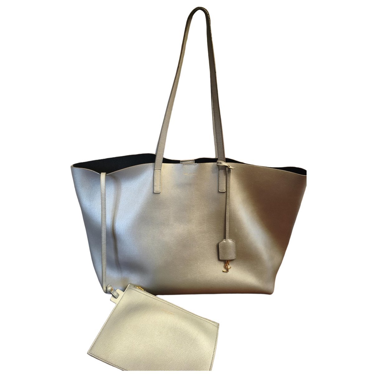 Shopping leather handbag
