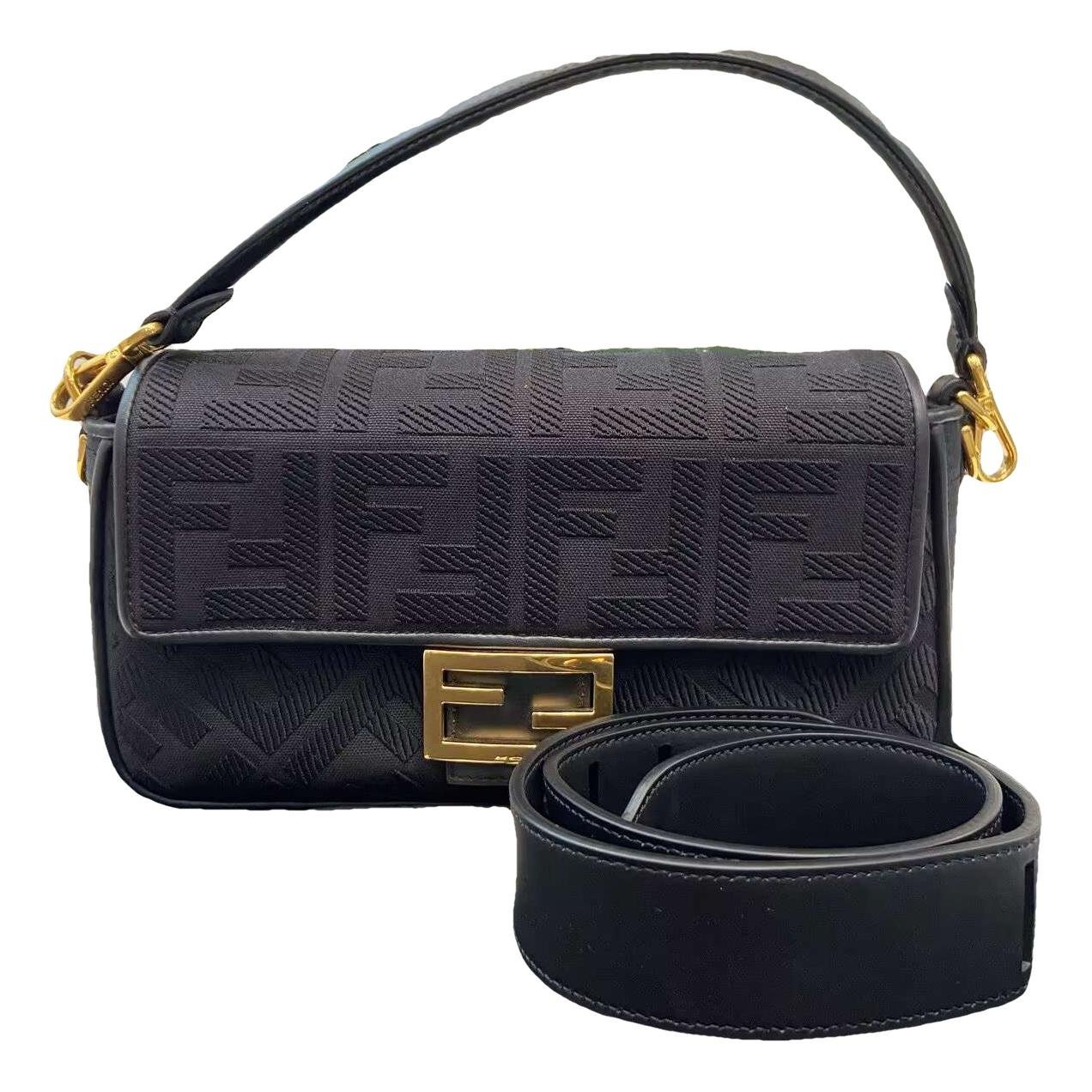 Baguette leather handbag