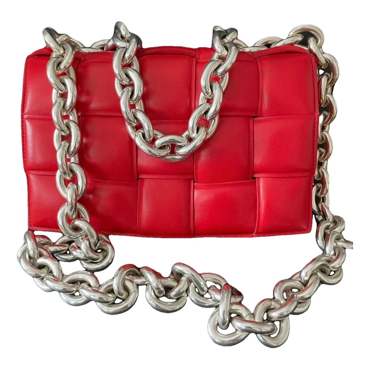 Chain Cassette leather crossbody bag