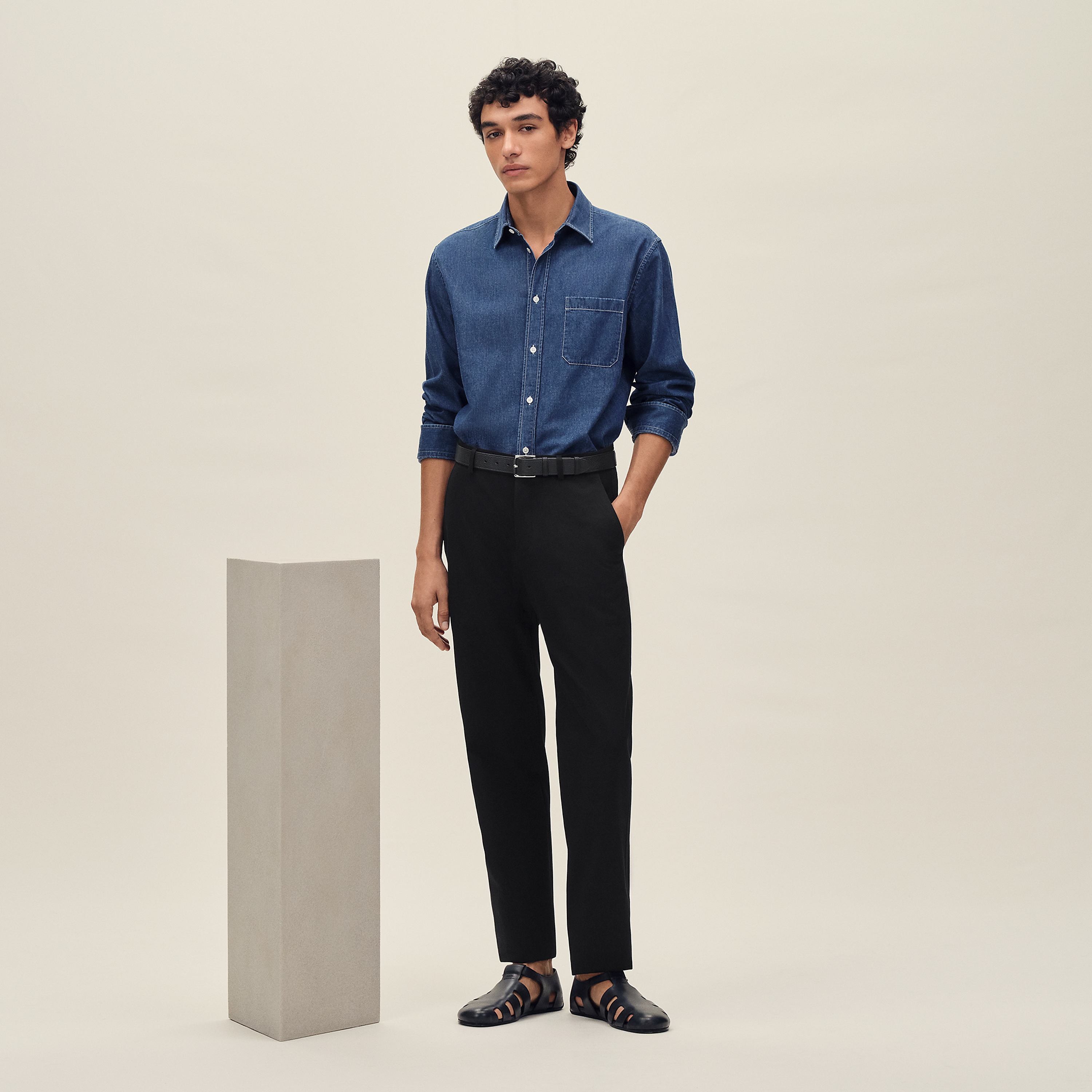 Straight cut shirt with Louis collar