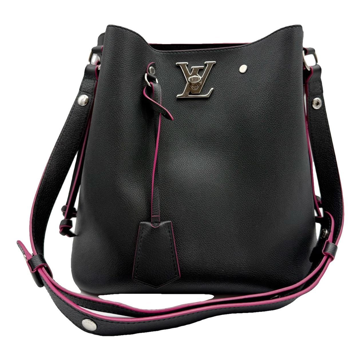Lockme Bucket leather crossbody bag