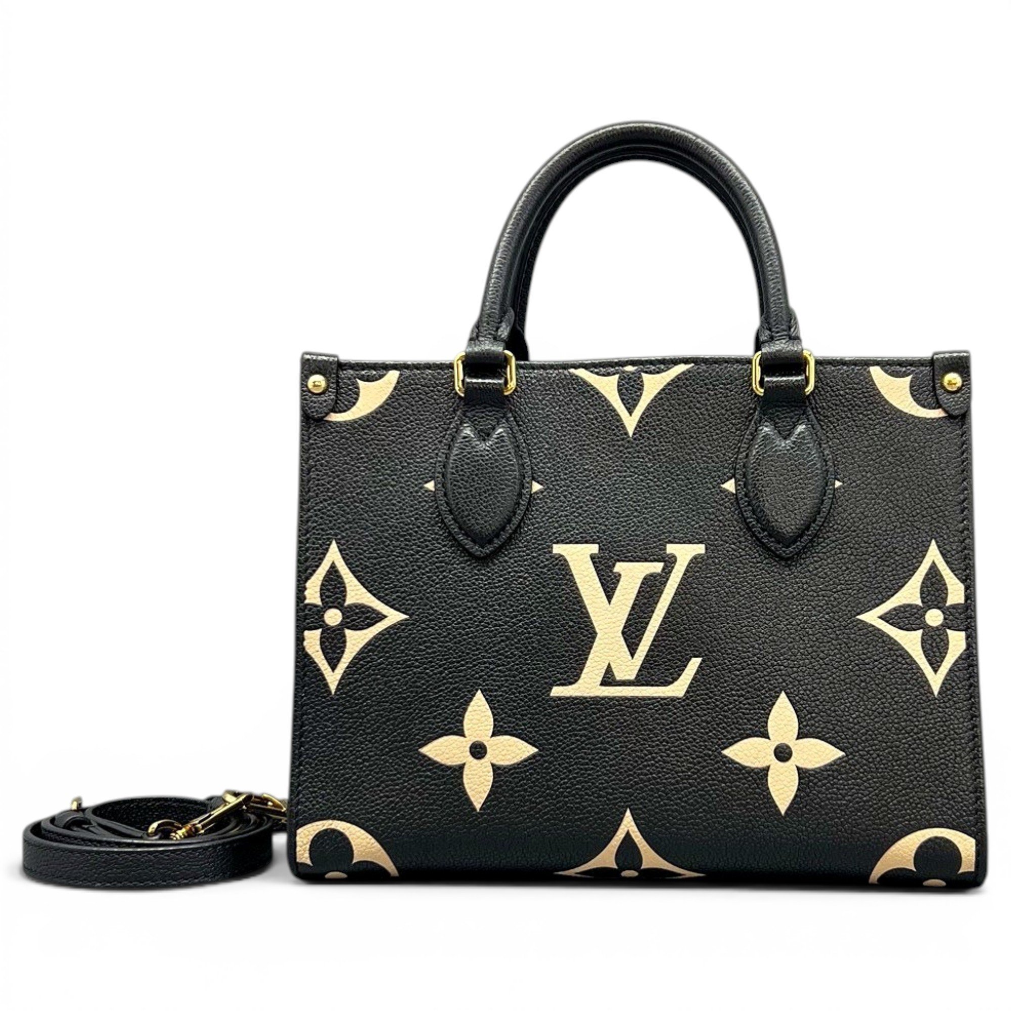 Onthego leather tote