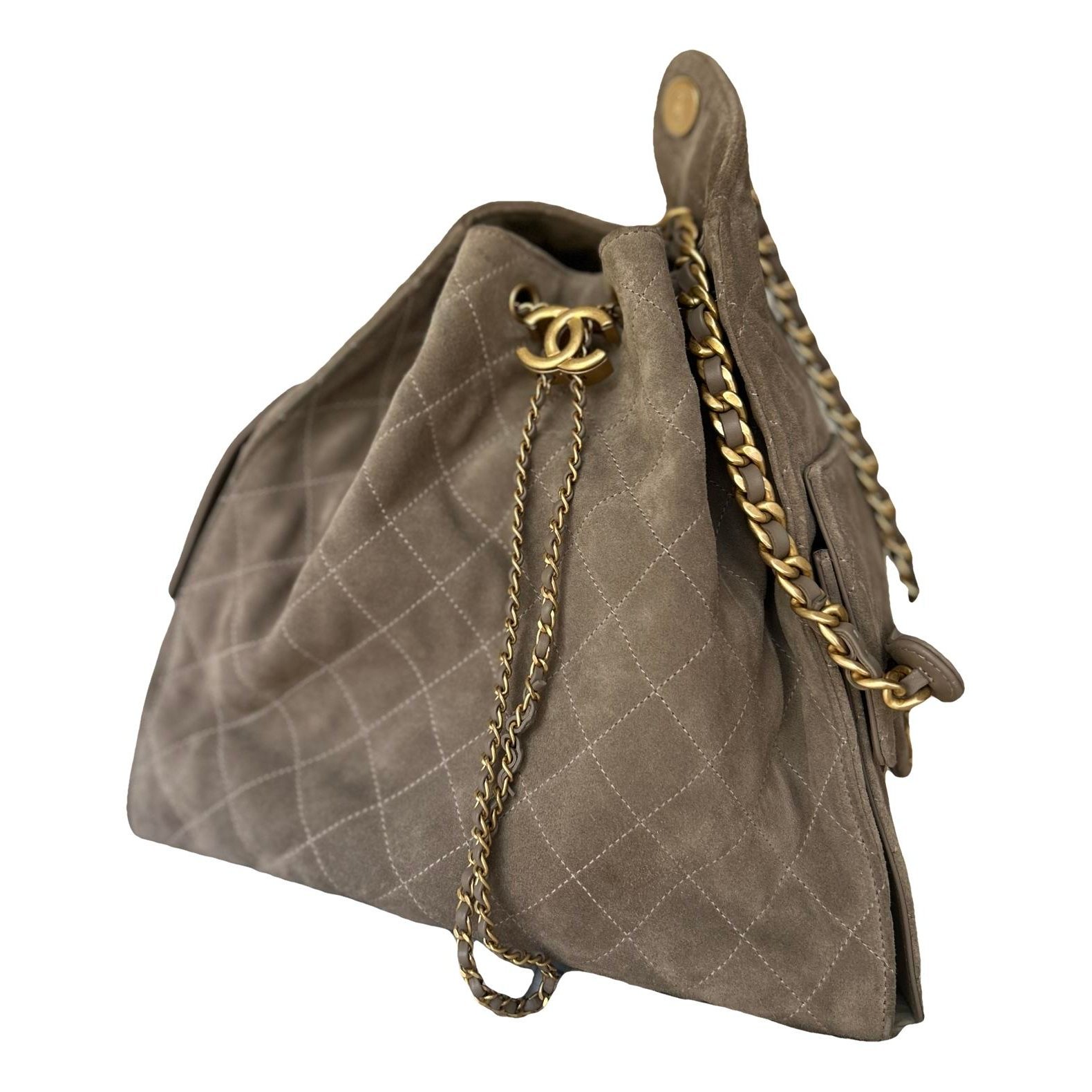 Chanel 25 handbag