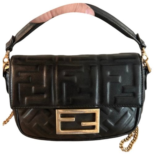 Baguette leather handbag