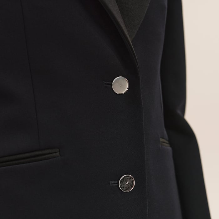 Bleu Noir Tuxedo