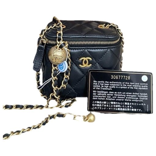 Trendy CC Vanity leather handbag