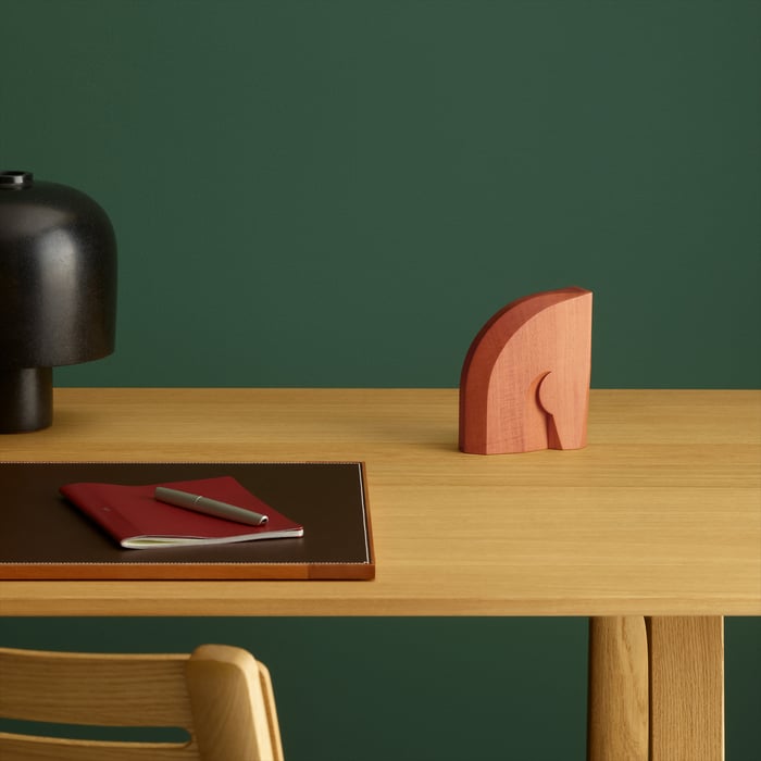 Fauve Alezan Bookend
