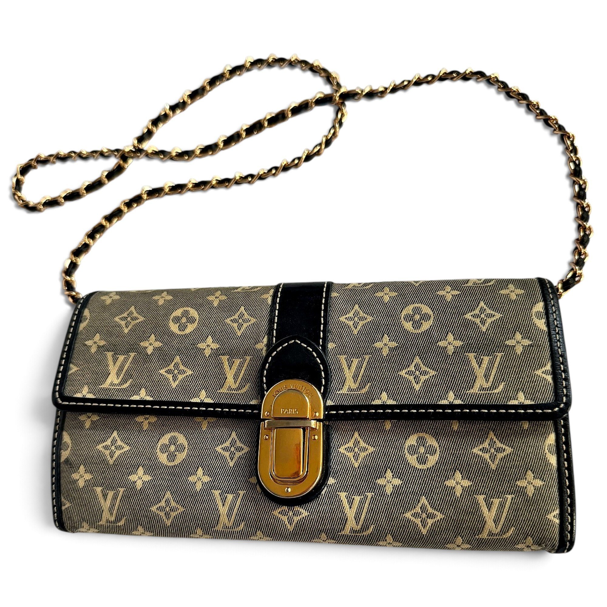 Leather clutch bag