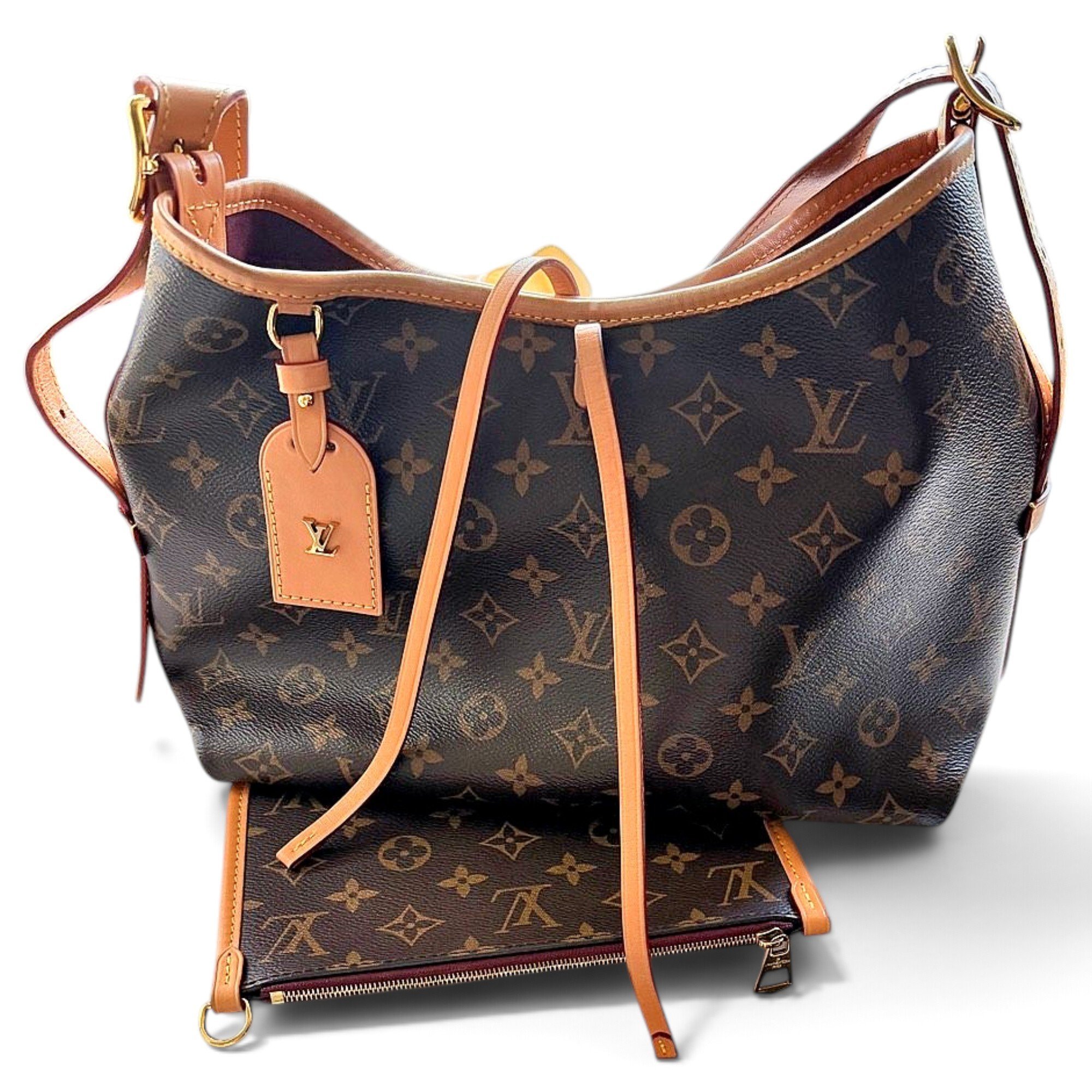 Graceful leather handbag