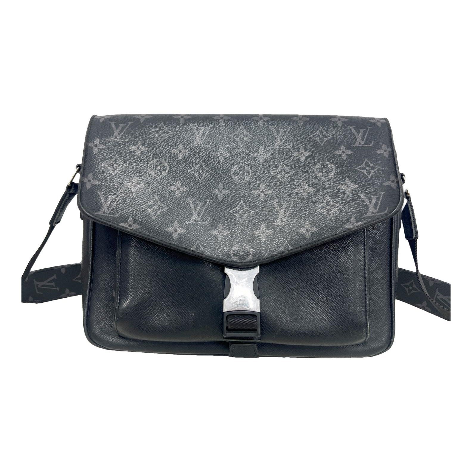 Metis patent leather crossbody bag