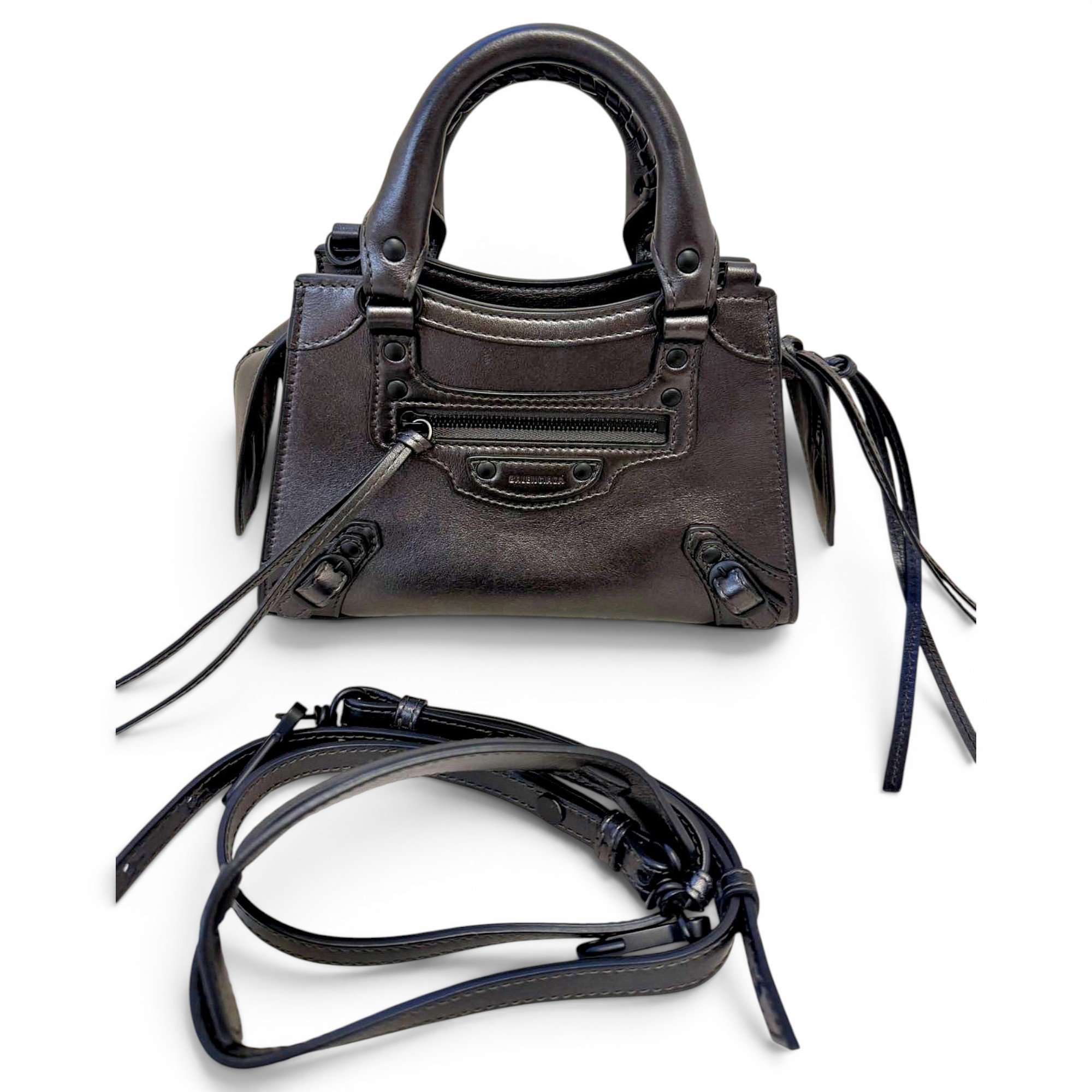 Classic Metalic leather handbag