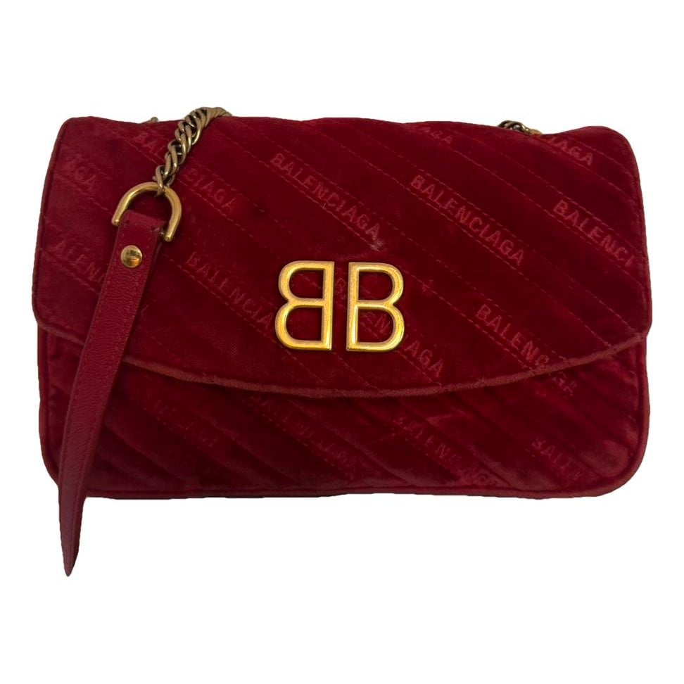 BB chain velvet bag