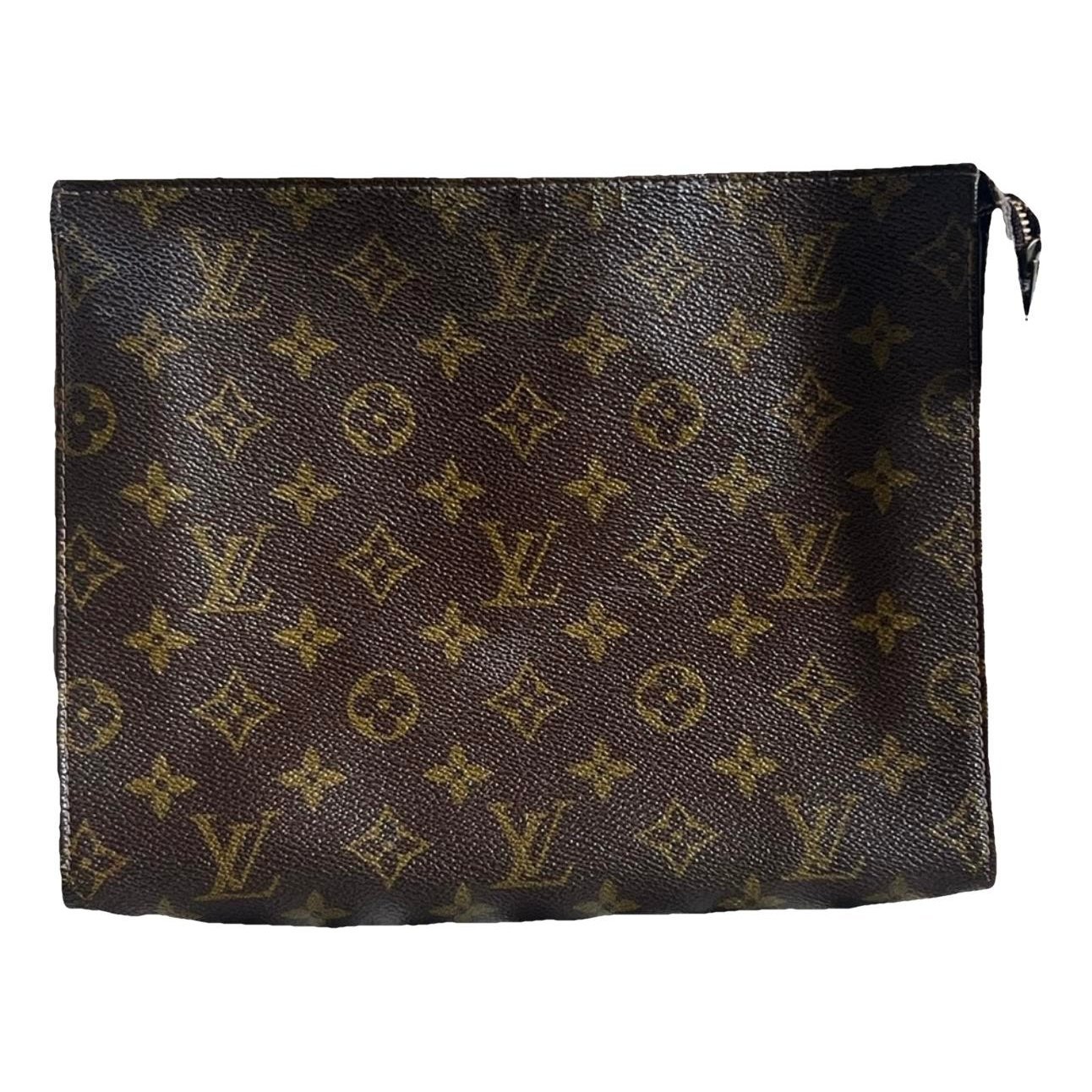 Leather clutch bag