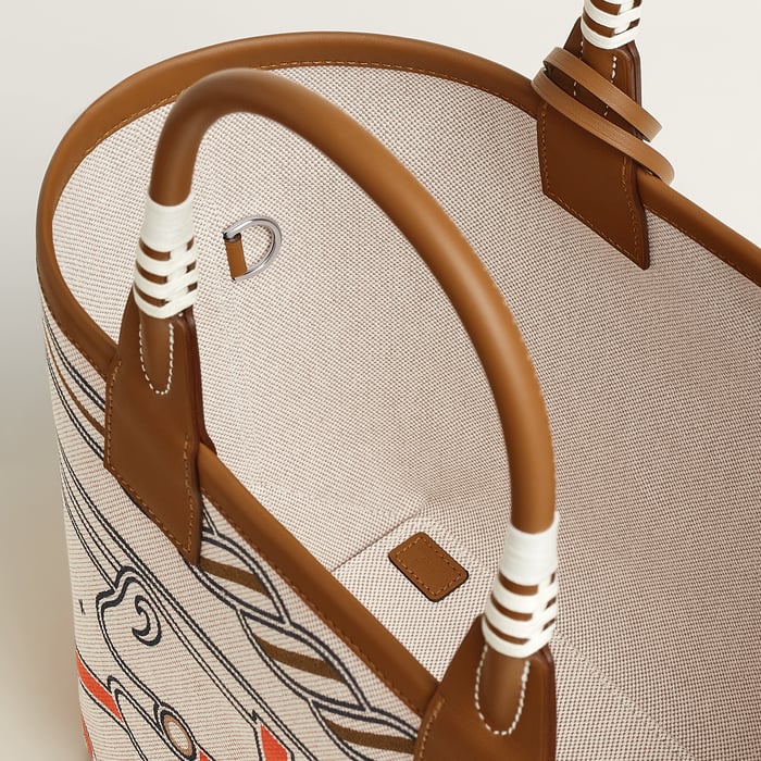 Steeple 25 Bag