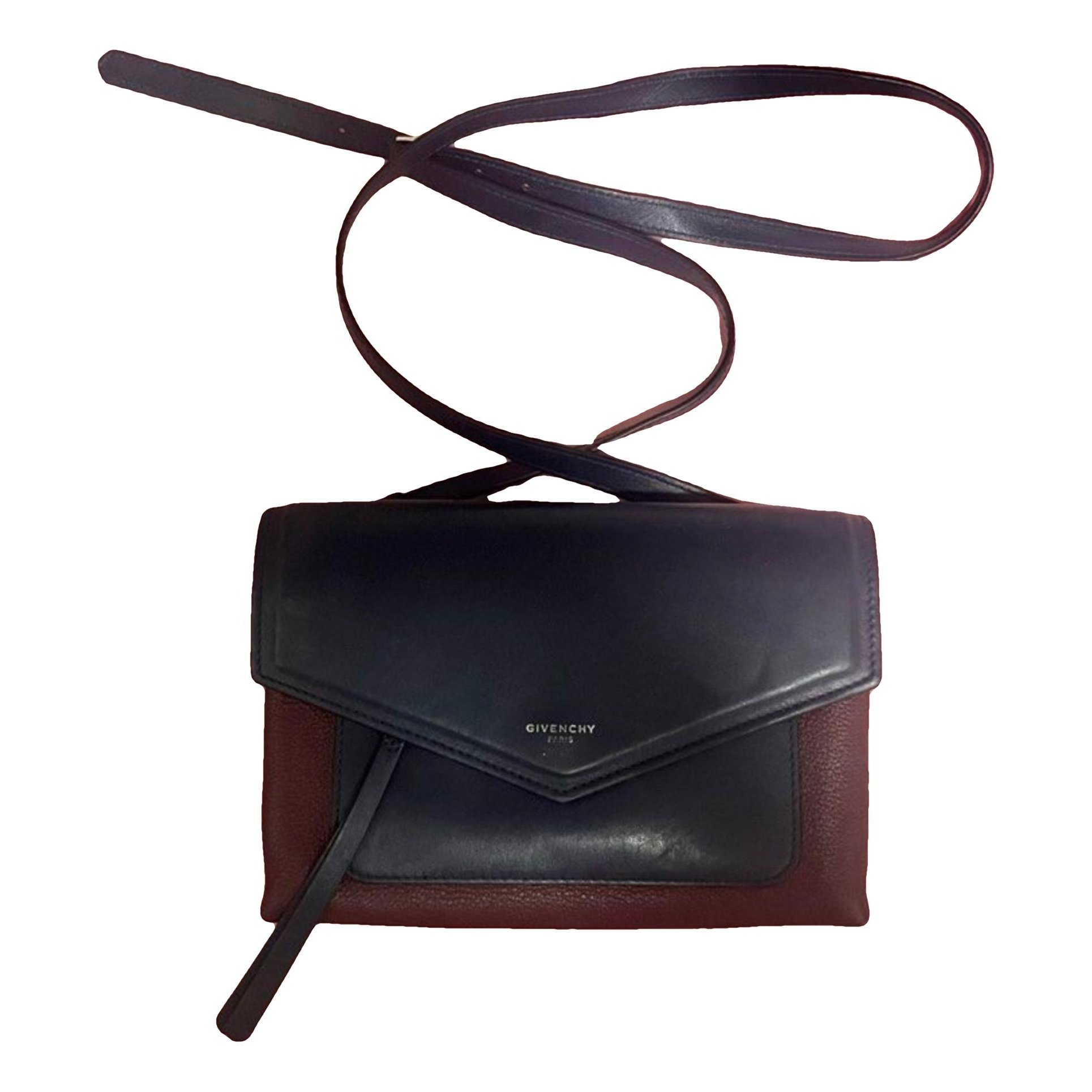 Leather crossbody bag