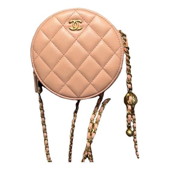 Chanel 19 leather handbag