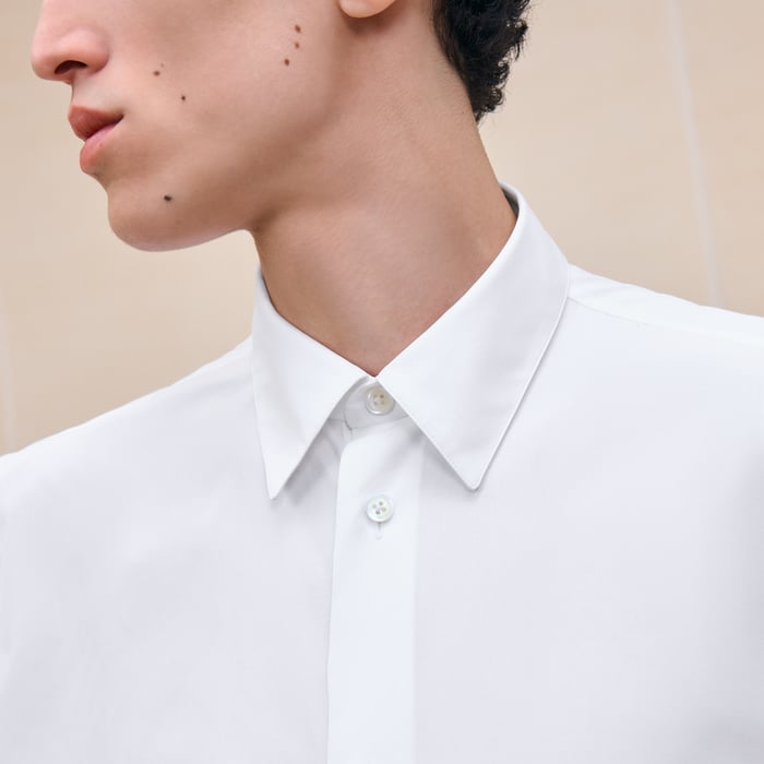 Blanc Sporty Fit Shirt With Leather Tab