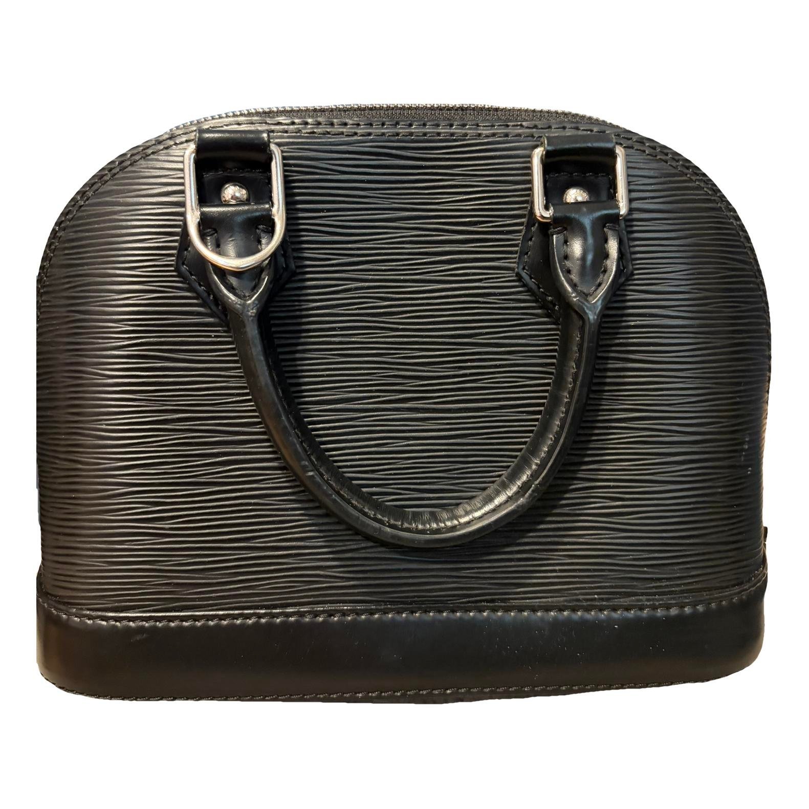Alma BB leather handbag