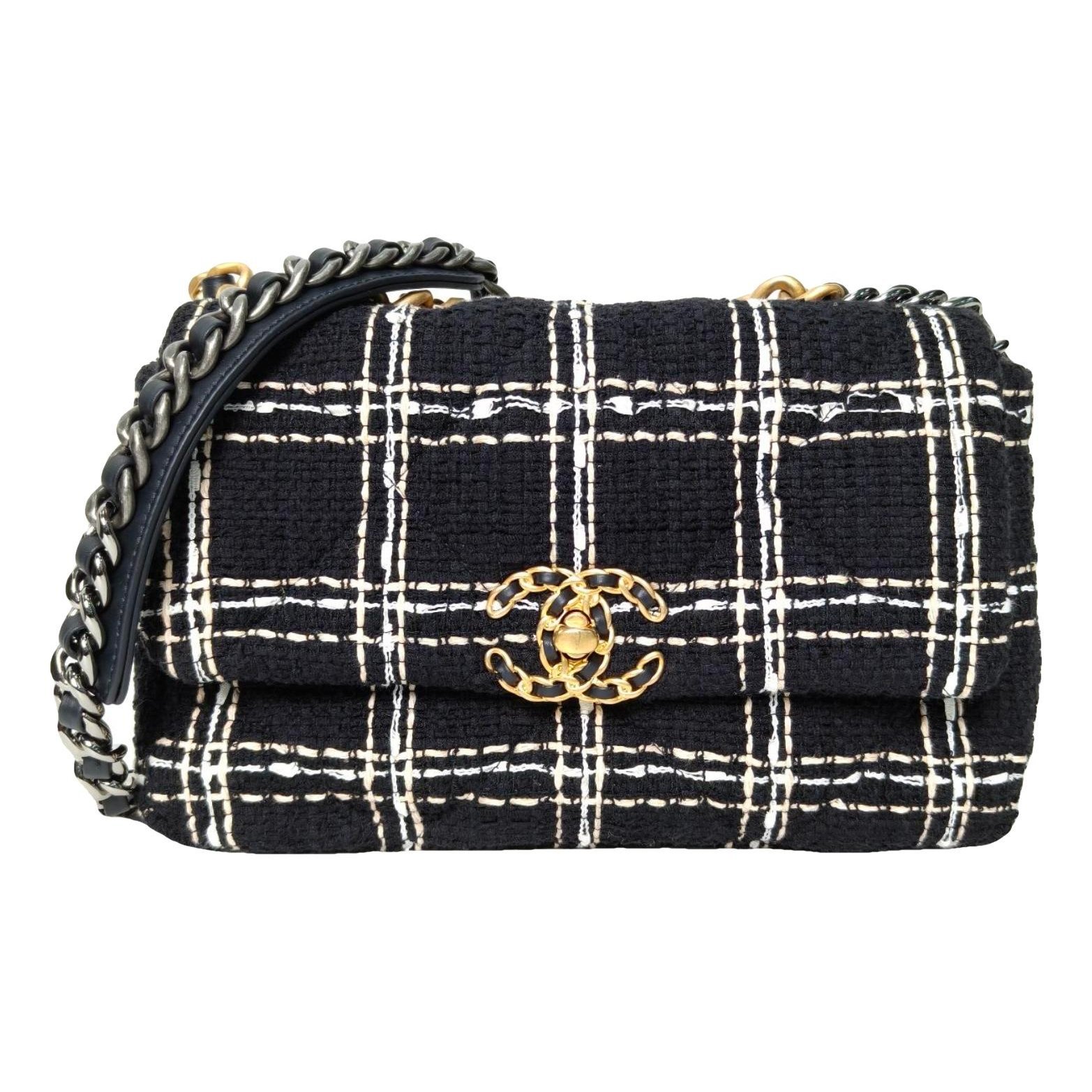 Chanel 19 wool handbag