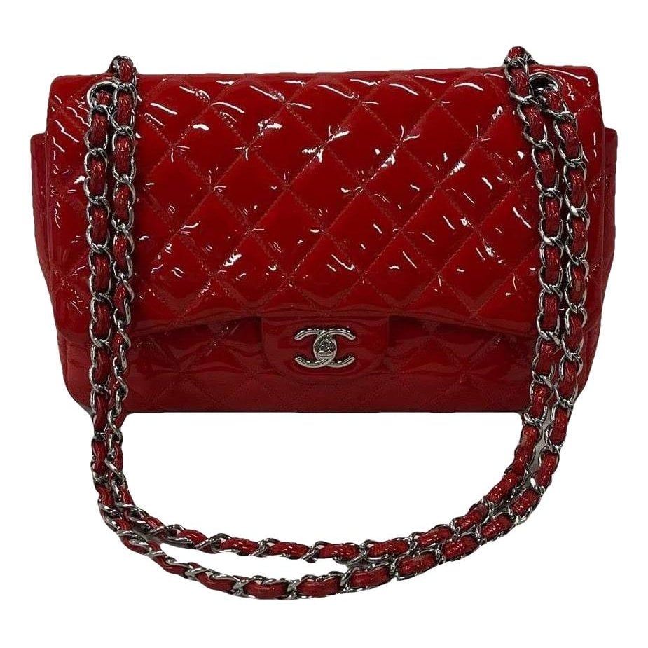 Timeless/Classique patent leather handbag