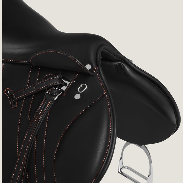 Noir Hermès Cavale Mini-saddle