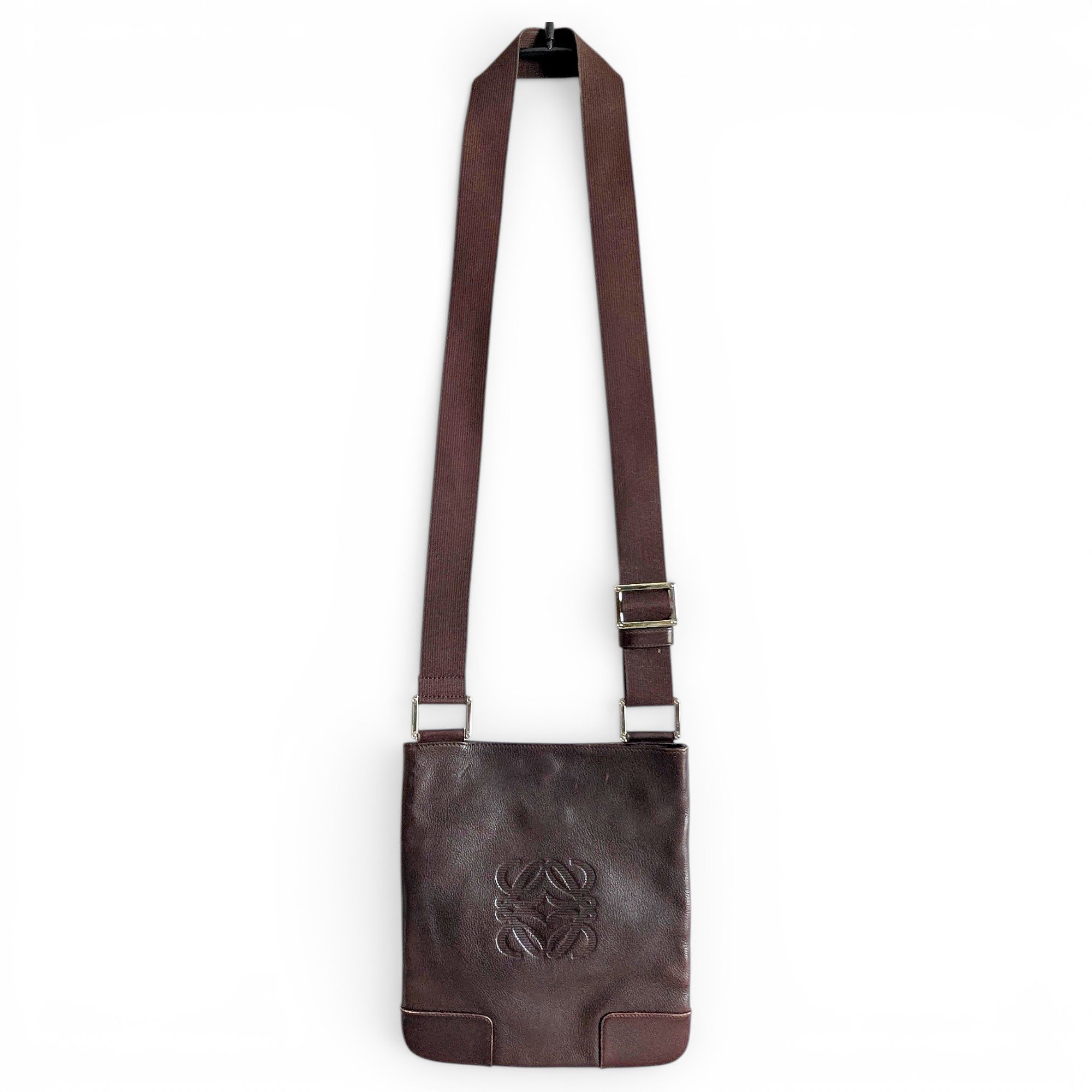 Leather clutch bag