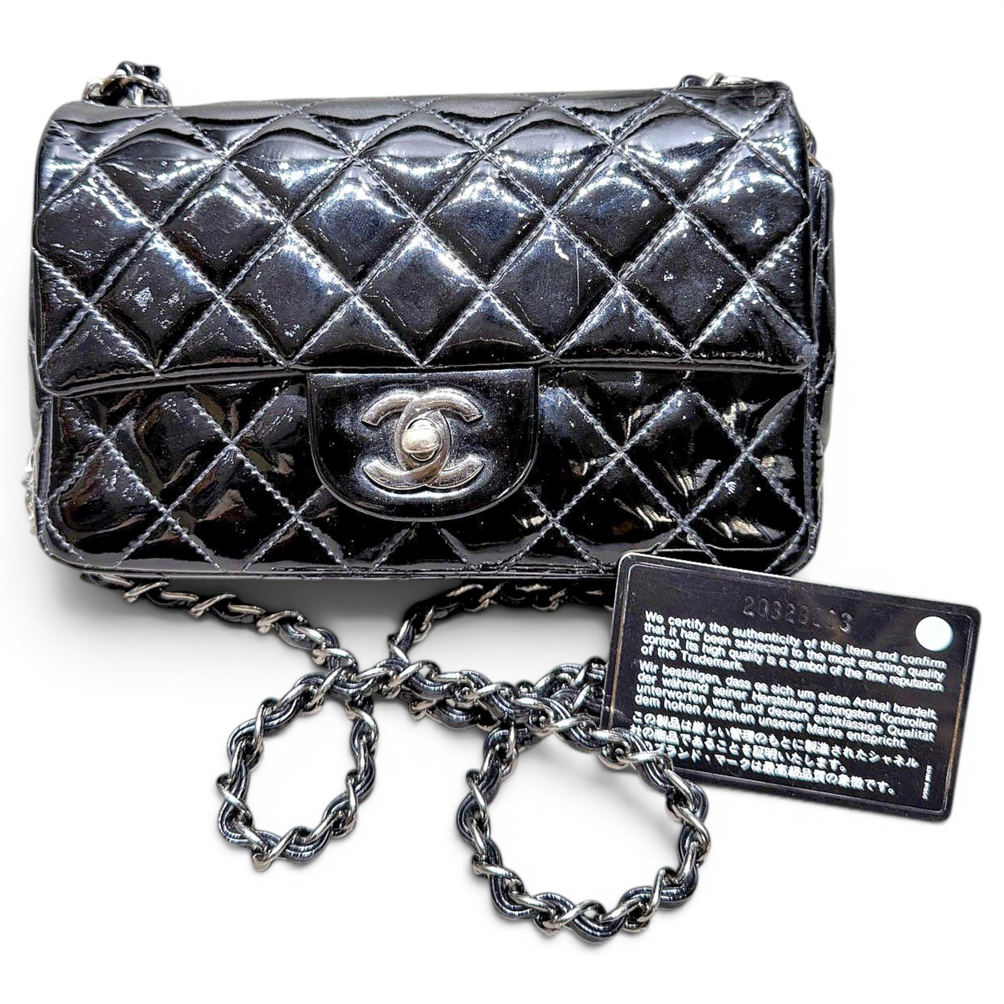 Timeless/Classique patent leather crossbody bag