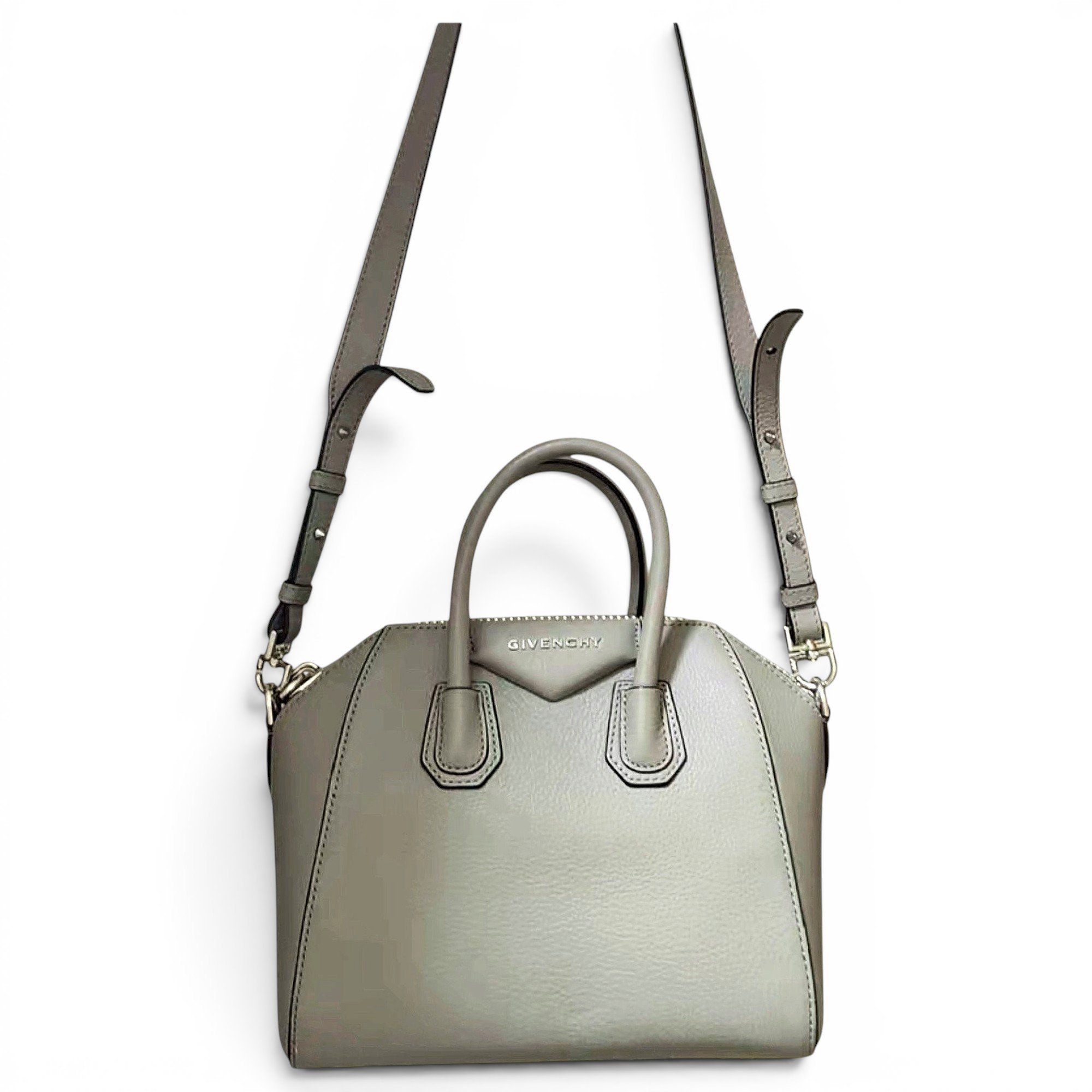 Antigona leather handbag