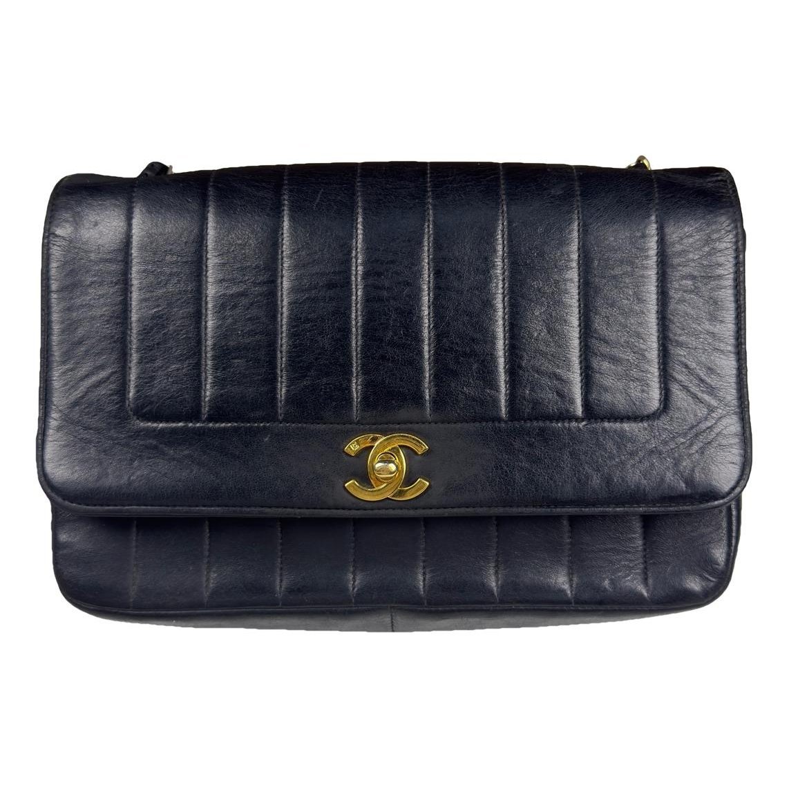 Timeless/Classique leather crossbody bag