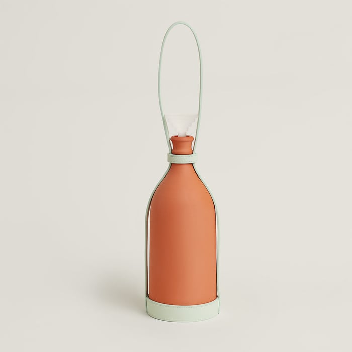 Peppermint Carafe In Terracotta GM