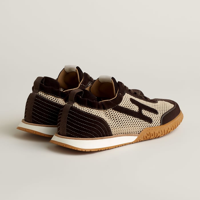 Jet Sneaker