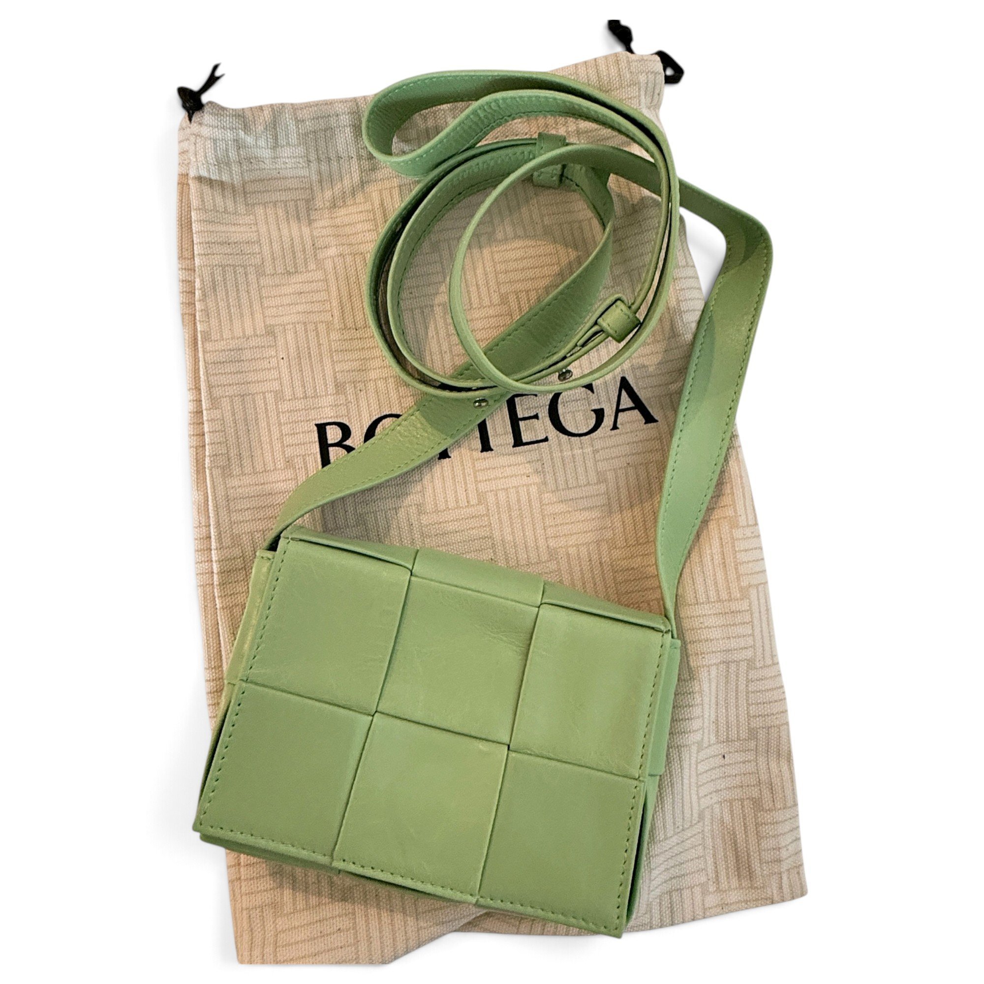 Brick Cassette leather crossbody bag