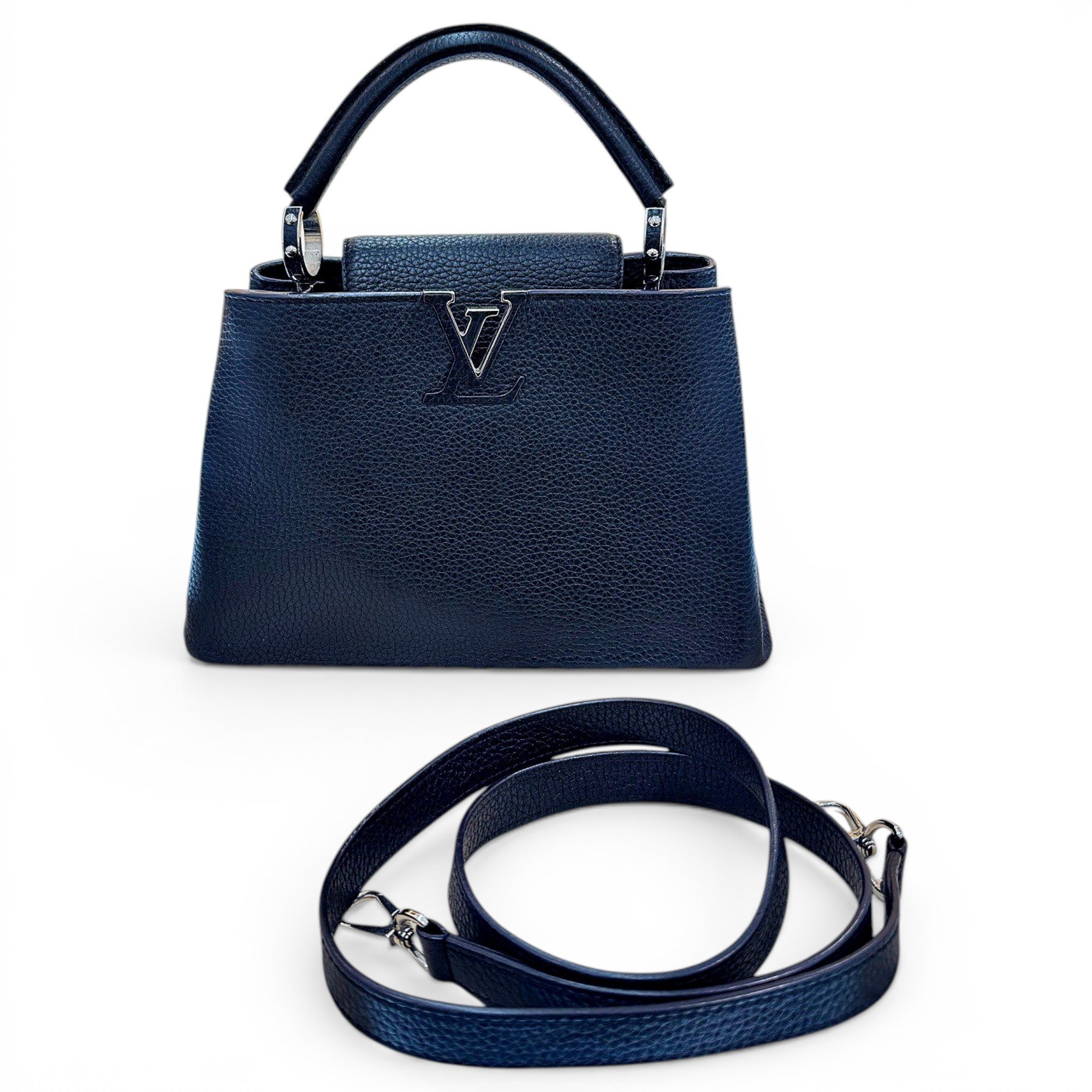 Capucines leather handbag