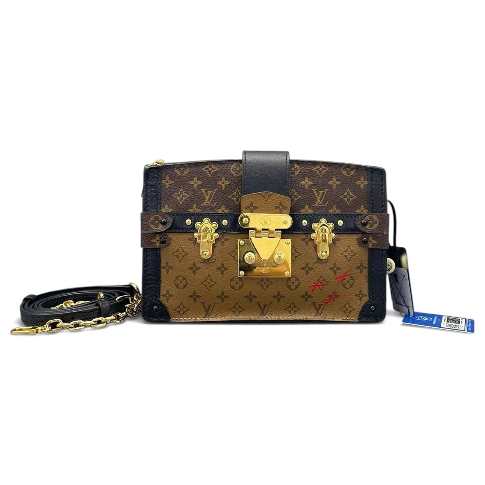 Petite Malle leather crossbody bag
