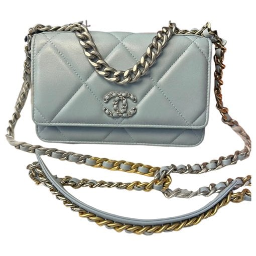 Wallet On Chain Chanel 19 leather handbag