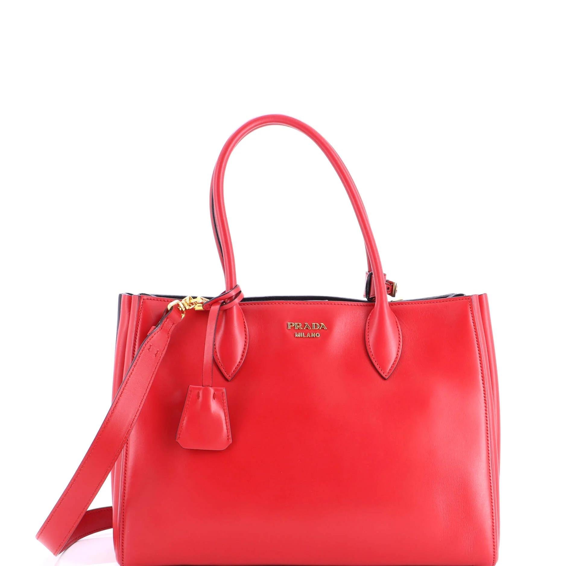 Leather tote