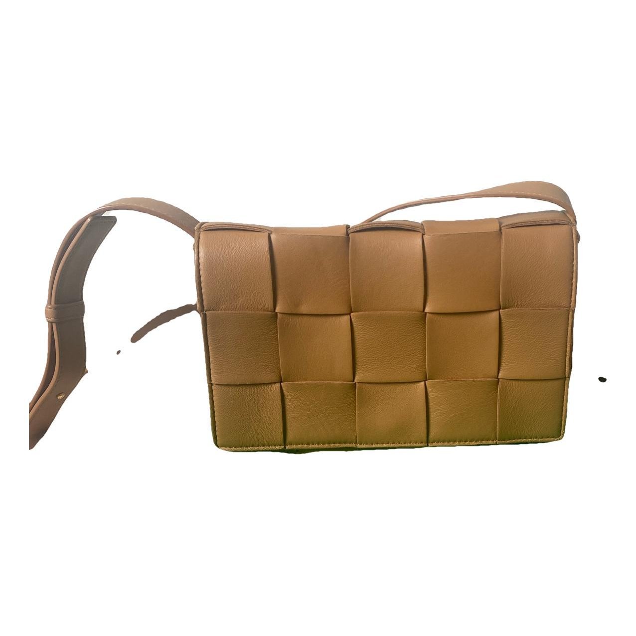 Cassette leather crossbody bag