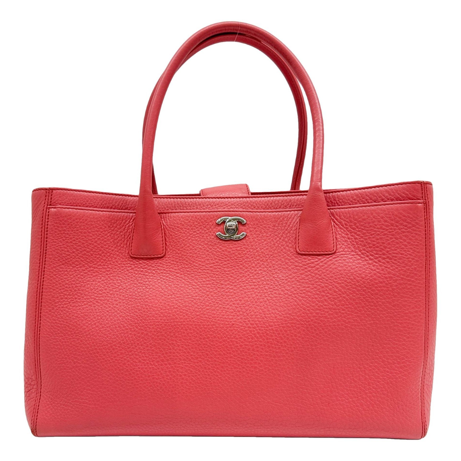 Executive leather tote