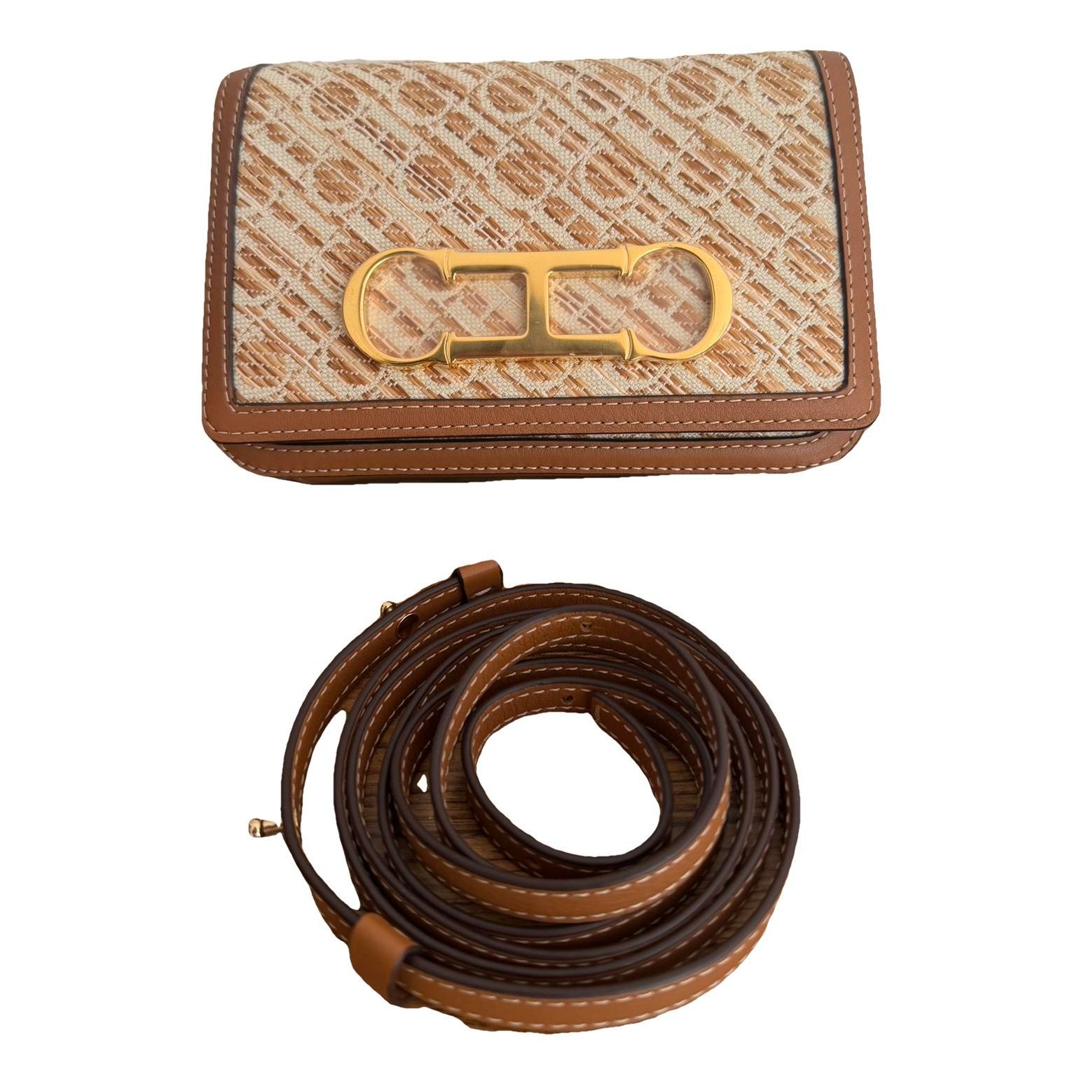 Leather crossbody bag