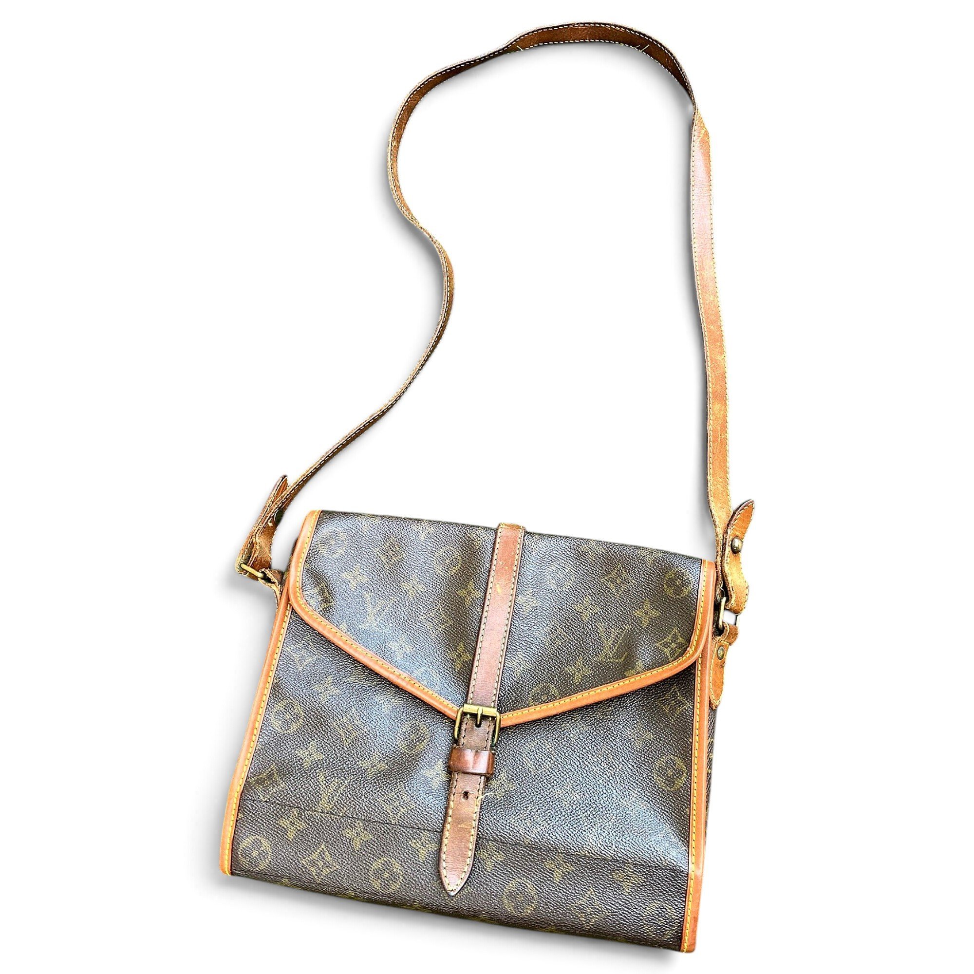 Leather crossbody bag