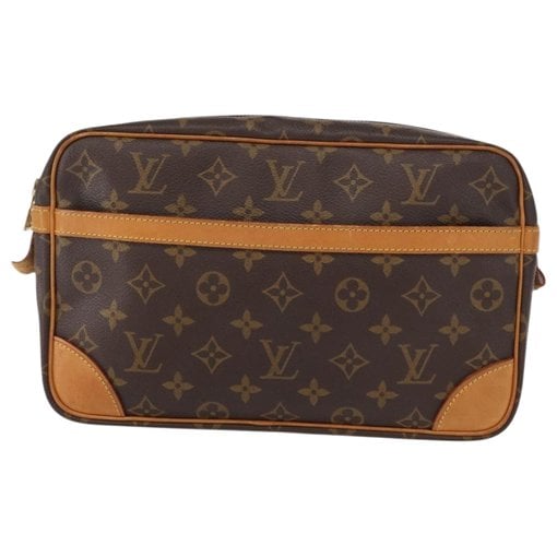 Leather clutch bag