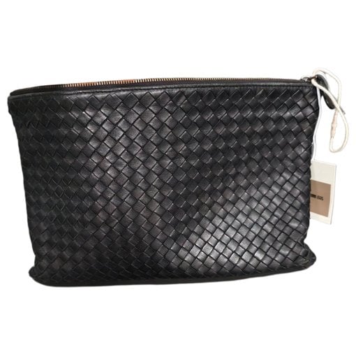 Leather clutch bag
