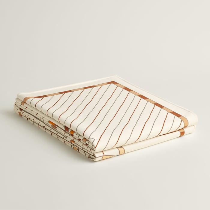 Soleil Cheval Au Faubourg Blanket
