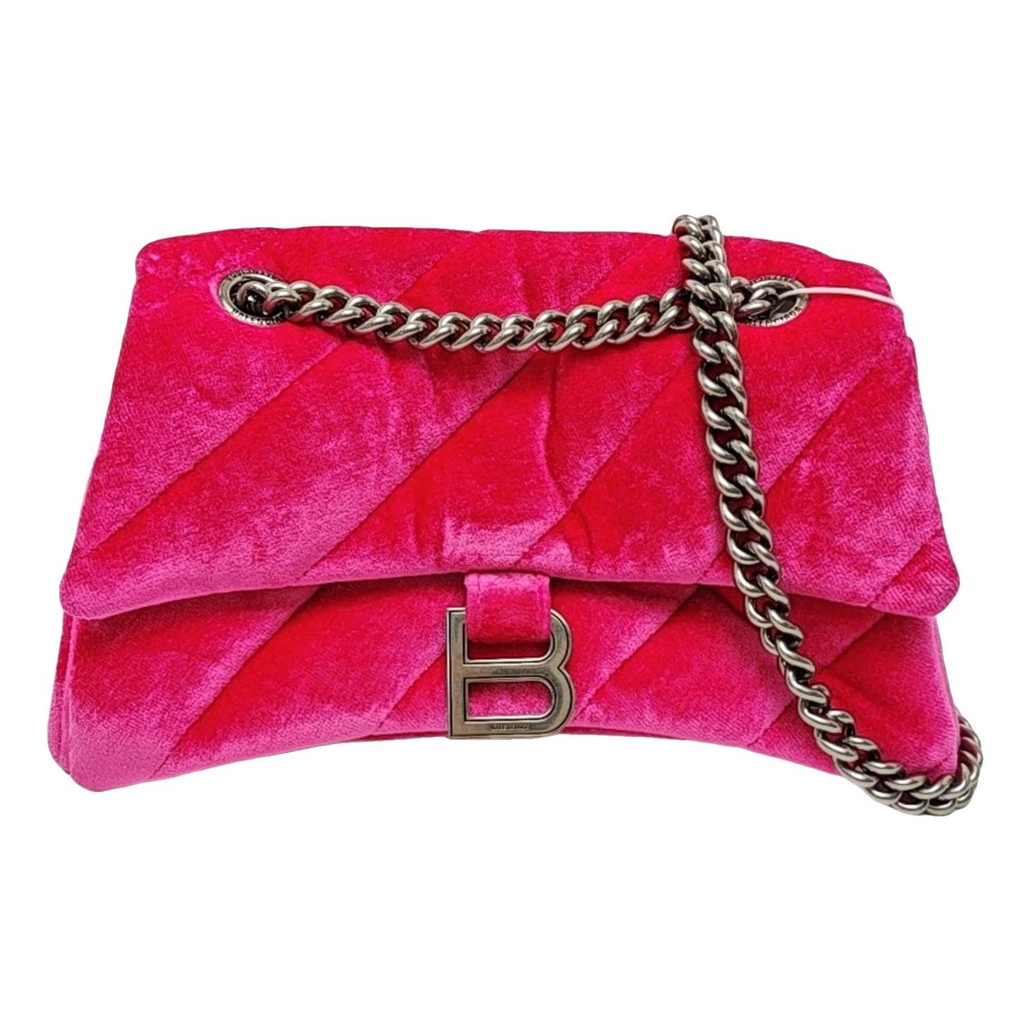 Hourglass cloth handbag
