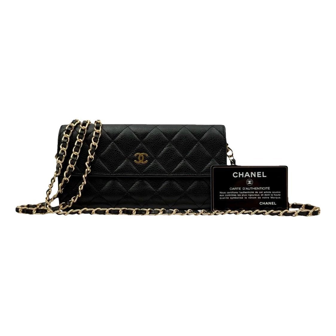 Wallet On Chain Timeless/Classique leather crossbody bag