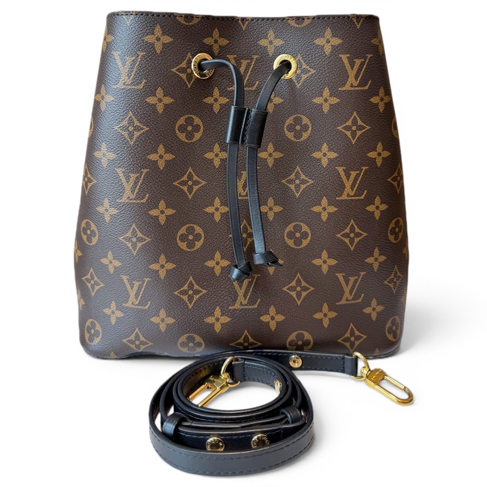 NéoNoé leather handbag