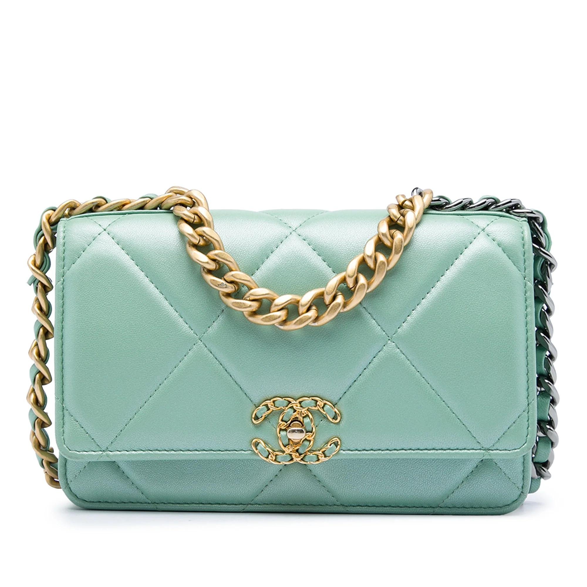 Wallet On Chain Timeless/Classique handbag