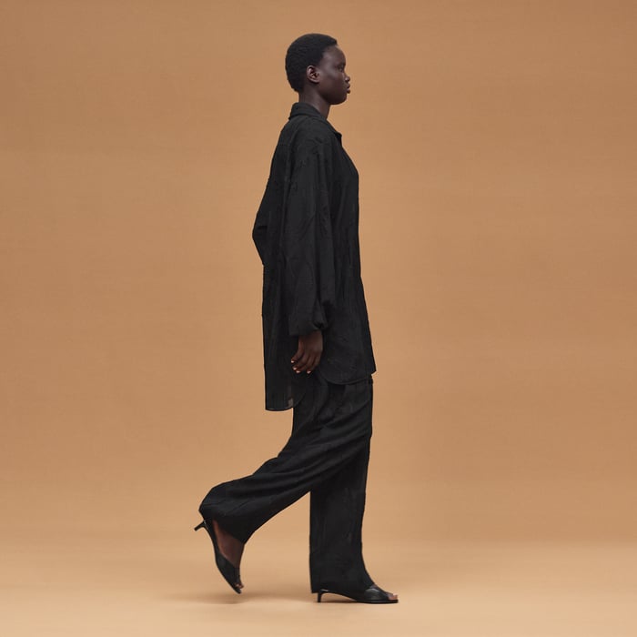 Noir "En Desordre Fils Coupes" Wide Shirt